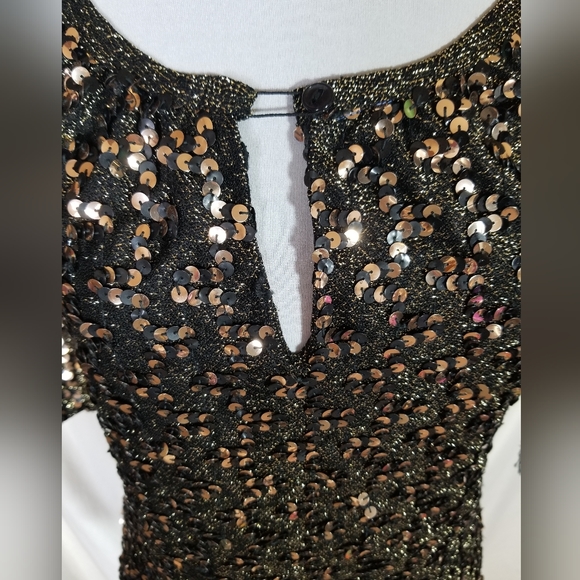 Imagnin Black Gold Sequin Covered Top Metallic Thread Short Half Sleeve Vintage - Picture 12 of 14